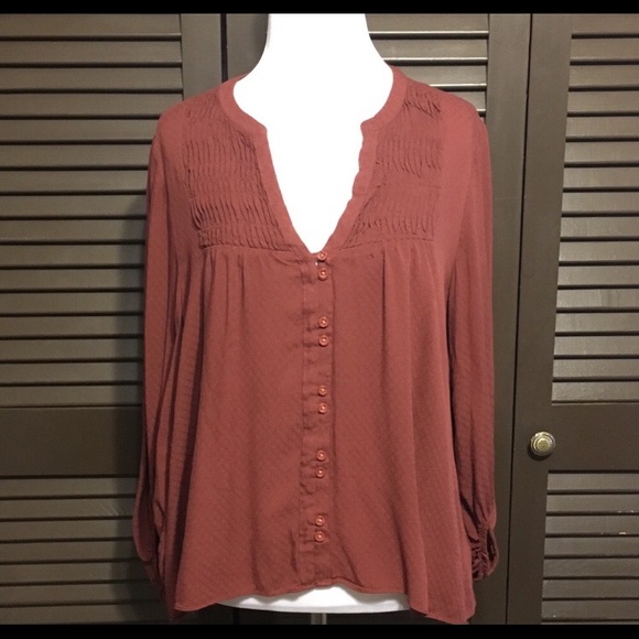 Beautiful Anthropologie Maeve Blouse - Picture 4 of 7